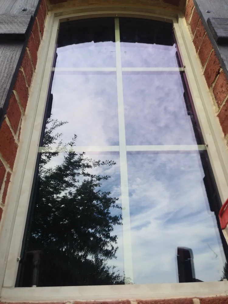 Alex’s Glass on site