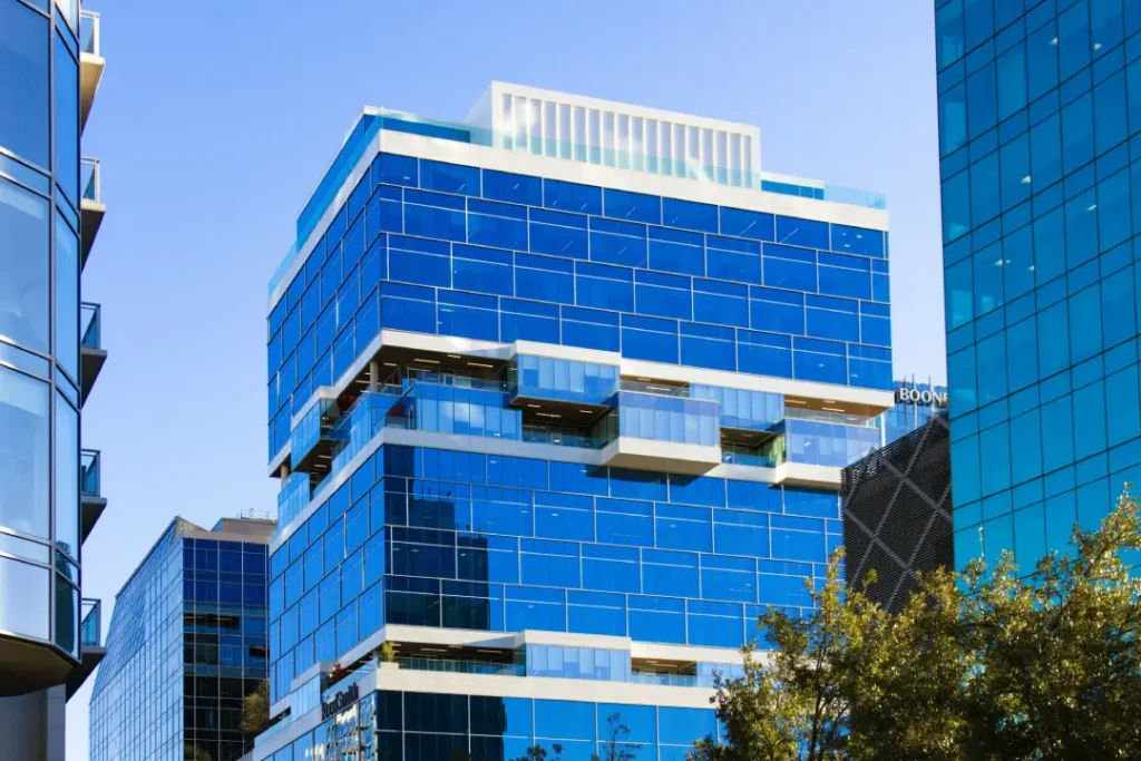 How Low‑E Glass Transforms Commercial Buildings in DFW