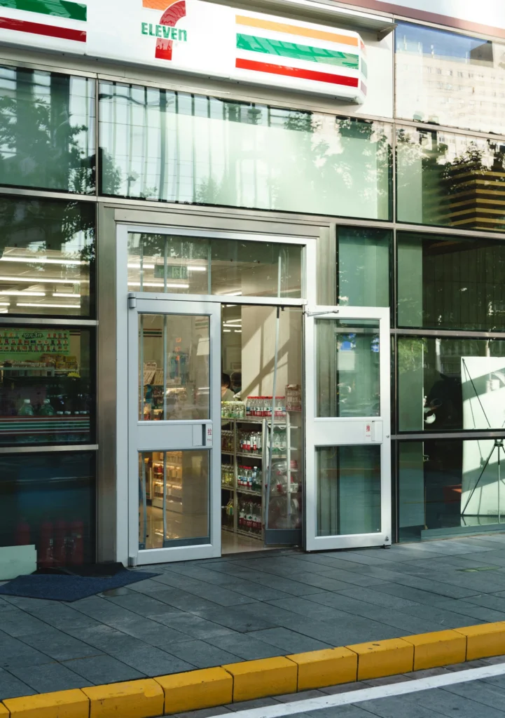 Emergency Storefront Glass Repair in DFW: What Business Owners Should Do