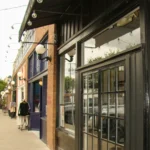 Glass Replacement Near Me in DFW: How to Choose a Local Glass Company